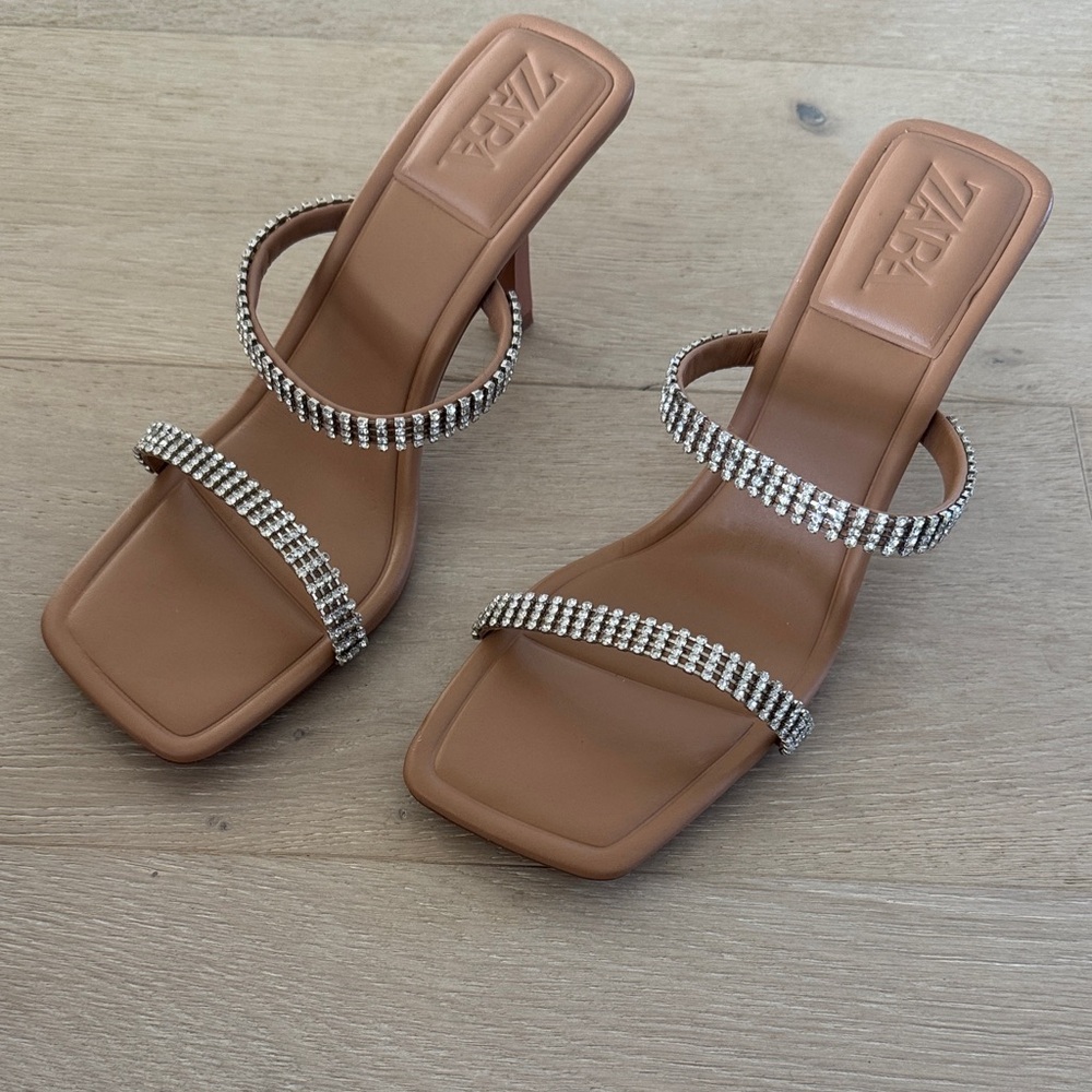 Zara Tan and Silver Rhinestone Strappy Sandals - size 42 (American size 11)